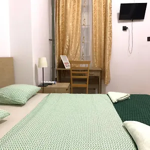 Otel Kecskemeti, Budapeşte